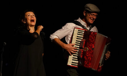 PETIT DUO POUR GRAND ÉCRAN