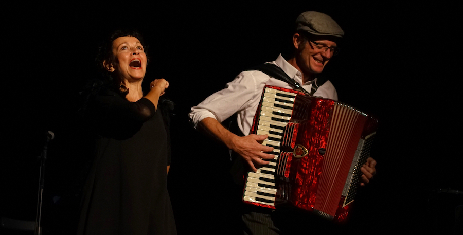 PETIT DUO POUR GRAND ÉCRAN